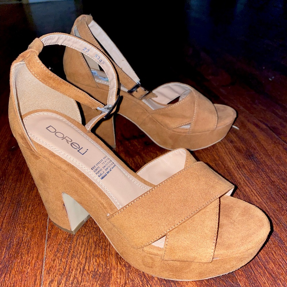 Light Brown Heels